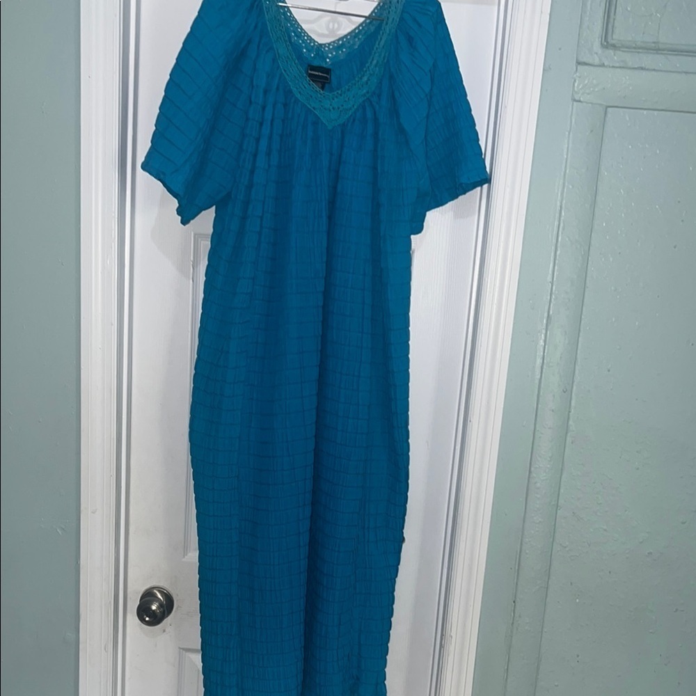 Bobbi Brown Teal Dress with Green Accents